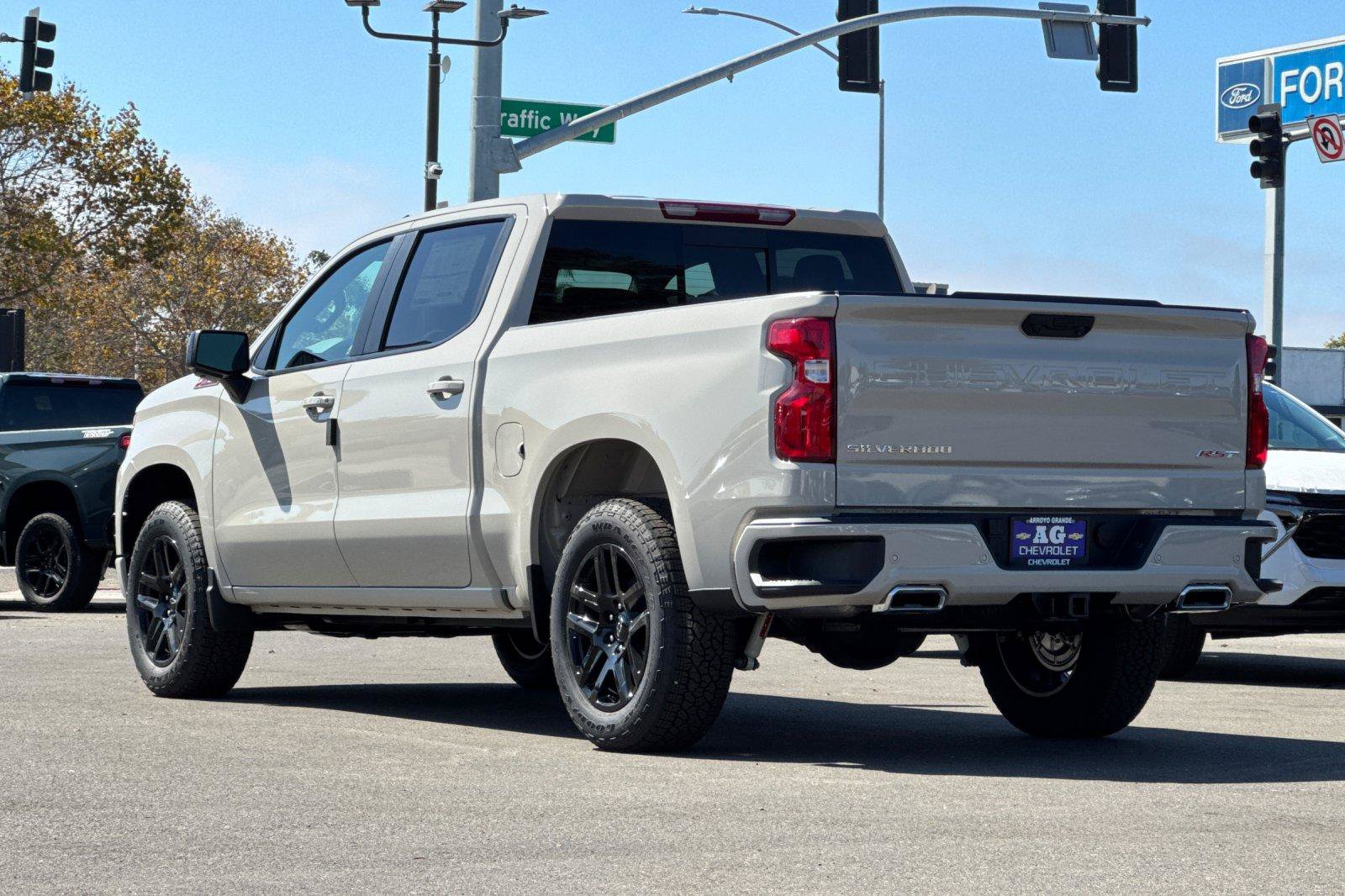 New 2026 Chevrolet Silverado 1500 RST w/ Safety Package AWD/4WD image 8