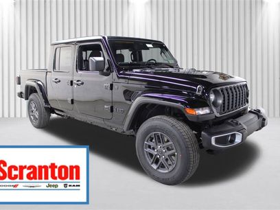 New 2026 Jeep Gladiator Sport