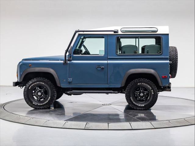 Used 1997 Land Rover Defender 90 AWD/4WD image 2