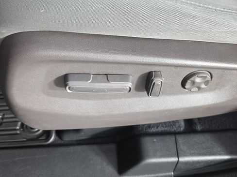 Used 2020 Honda Odyssey EX image 34