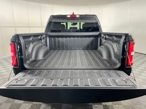 Used 2026 RAM 1500 Big Horn AWD/4WD image 38