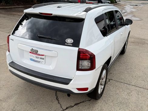 Used 2016 Jeep Compass Sport w/ Power Value Group FWD image 3
