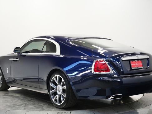 Used 2019 Rolls-Royce Wraith image 7
