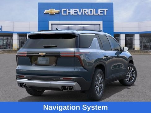 New 2026 Chevrolet Traverse LT w/ Sun and Wheel Package FWD image 5