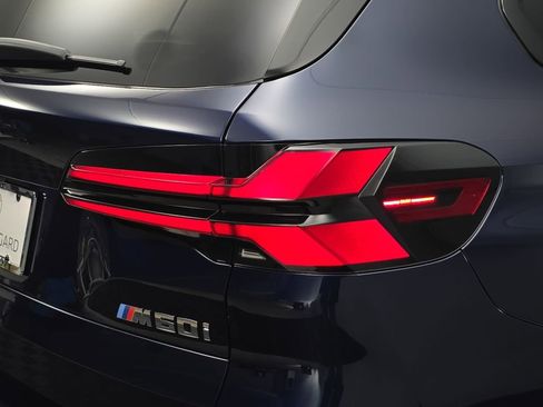 New 2026 BMW X5 M60i image 33