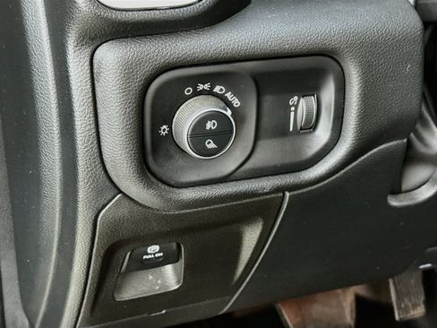 Used 2023 RAM 1500 Big Horn AWD/4WD image 13