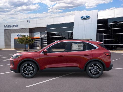 New 2025 Ford Escape SE w/ PHEV Premium Package FWD image 3