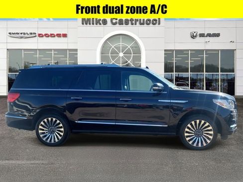 Used 2020 Lincoln Navigator L Reserve w/ Luxury Package image 3