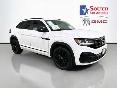 Used 2023 Volkswagen Atlas Cross Sport SEL R-Line image 1
