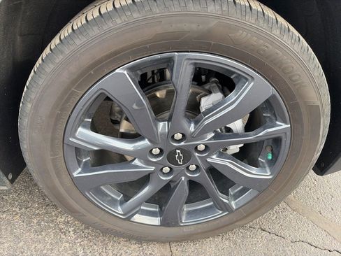 Certified 2024 Chevrolet Equinox RS w/ LPO, Floor Liner Package image 12