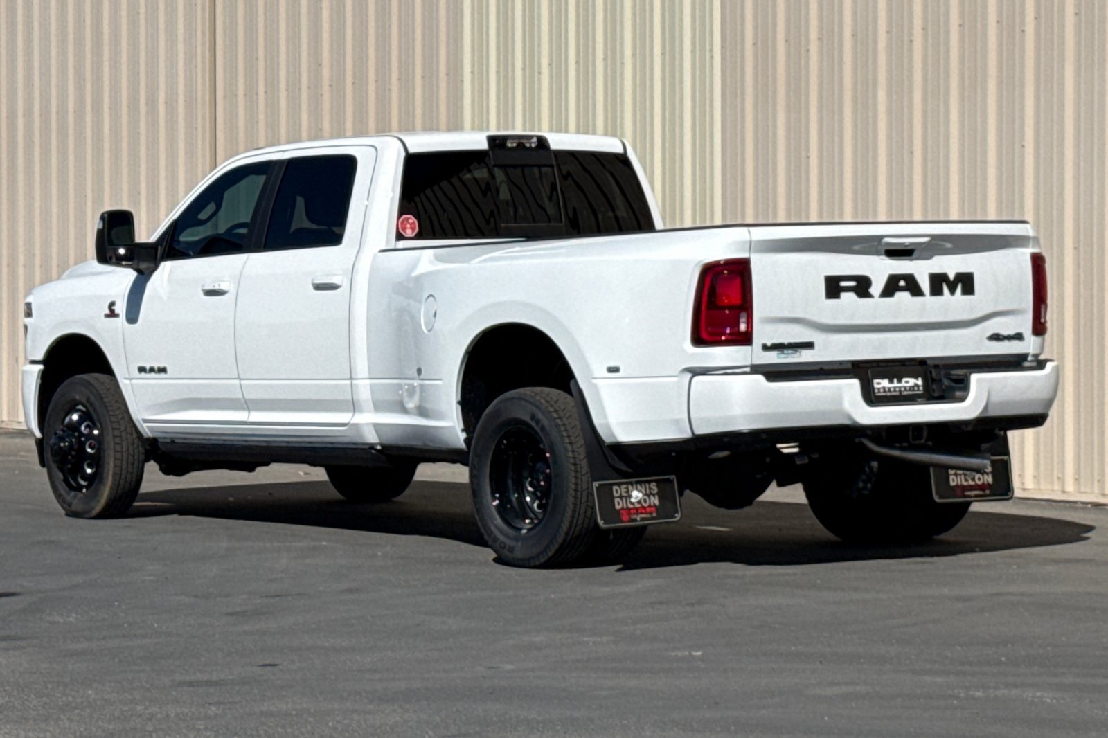 New 2026 RAM 3500 Laramie AWD/4WD image 4