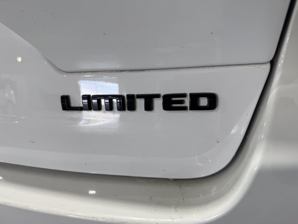 Used 2024 Jeep Grand Cherokee Limited w/ Luxury Tech Group II AWD/4WD image 34