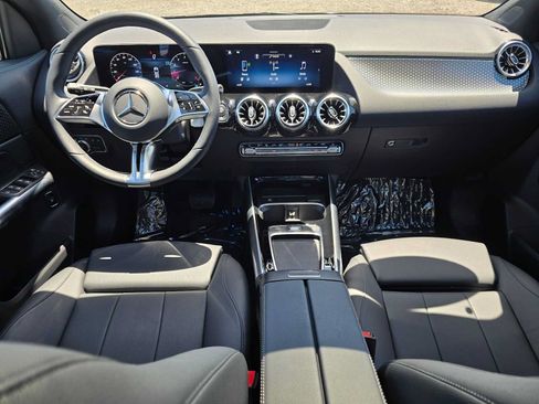 Used 2026 Mercedes-Benz GLA 250 image 18