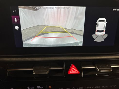 New 2026 Kia Niro Wind FWD image 18