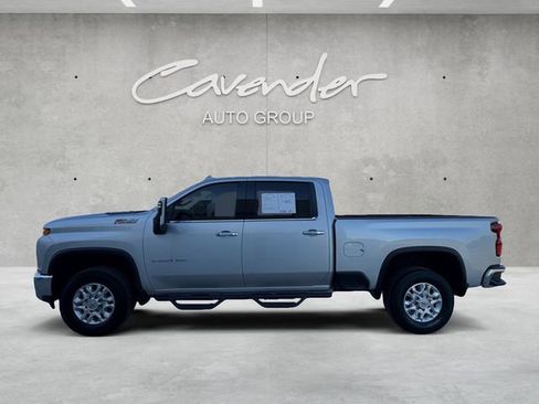 Used 2021 Chevrolet Silverado 2500 LTZ w/ LTZ Plus Package image 13