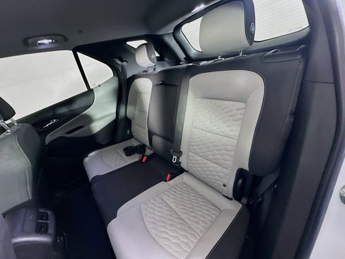 Used 2019 Chevrolet Equinox LT image 25