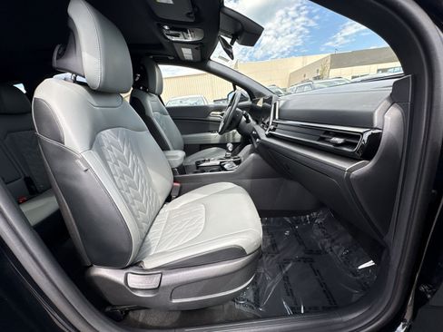 Used 2023 Kia Sportage X-Line w/ X-Line Premium Package AWD/4WD image 27