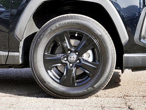 Used 2024 Toyota RAV4 XLE image 8