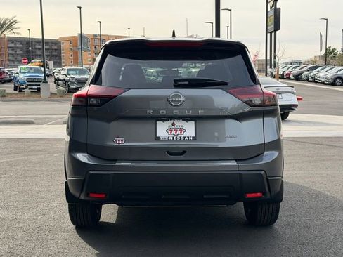 New 2026 Nissan Rogue SV AWD/4WD image 5