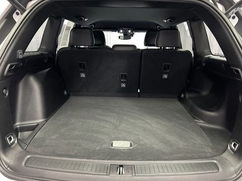 Used 2024 Jeep Grand Cherokee Altitude image 24