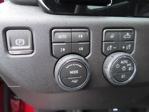 New 2026 Chevrolet Silverado 3500 LTZ w/ LTZ Plus Package image 38