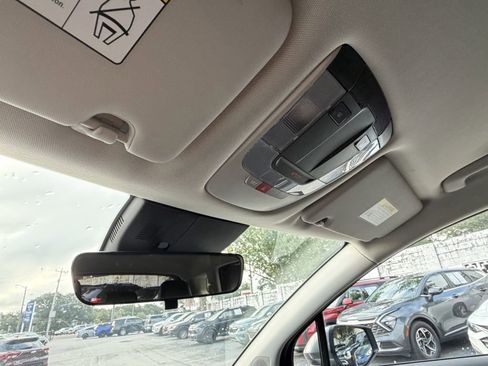 Certified 2024 Kia Sportage EX FWD image 29