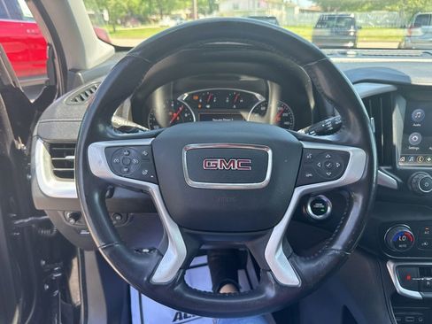 Used 2022 GMC Terrain SLT FWD image 21