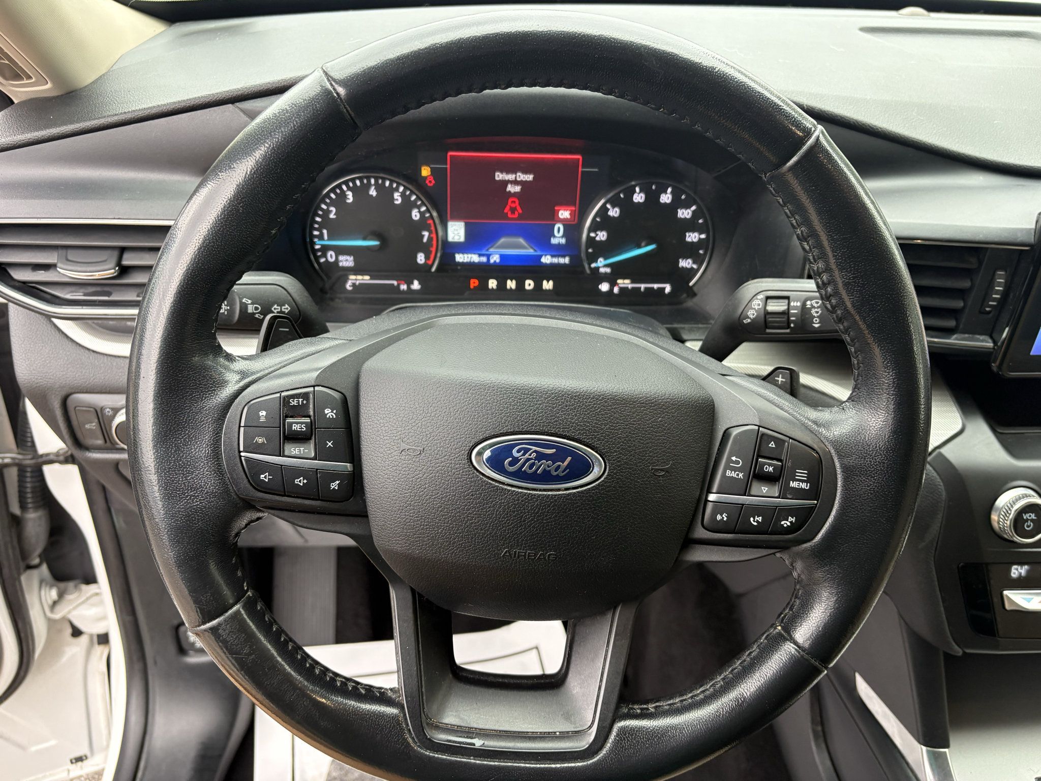Used 2020 Ford Explorer XLT w/ Equipment Group 202A AWD/4WD image 14