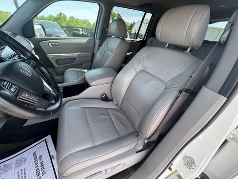 Used 2021 Honda Accord Sport image 11