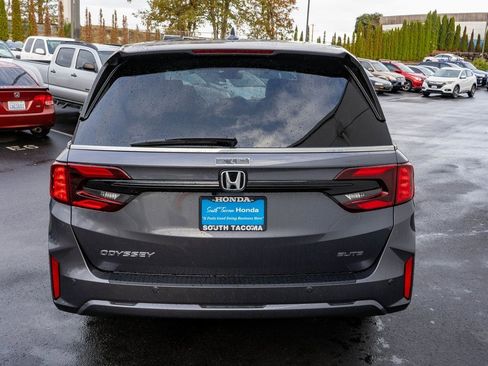 New 2026 Honda Odyssey Elite image 7