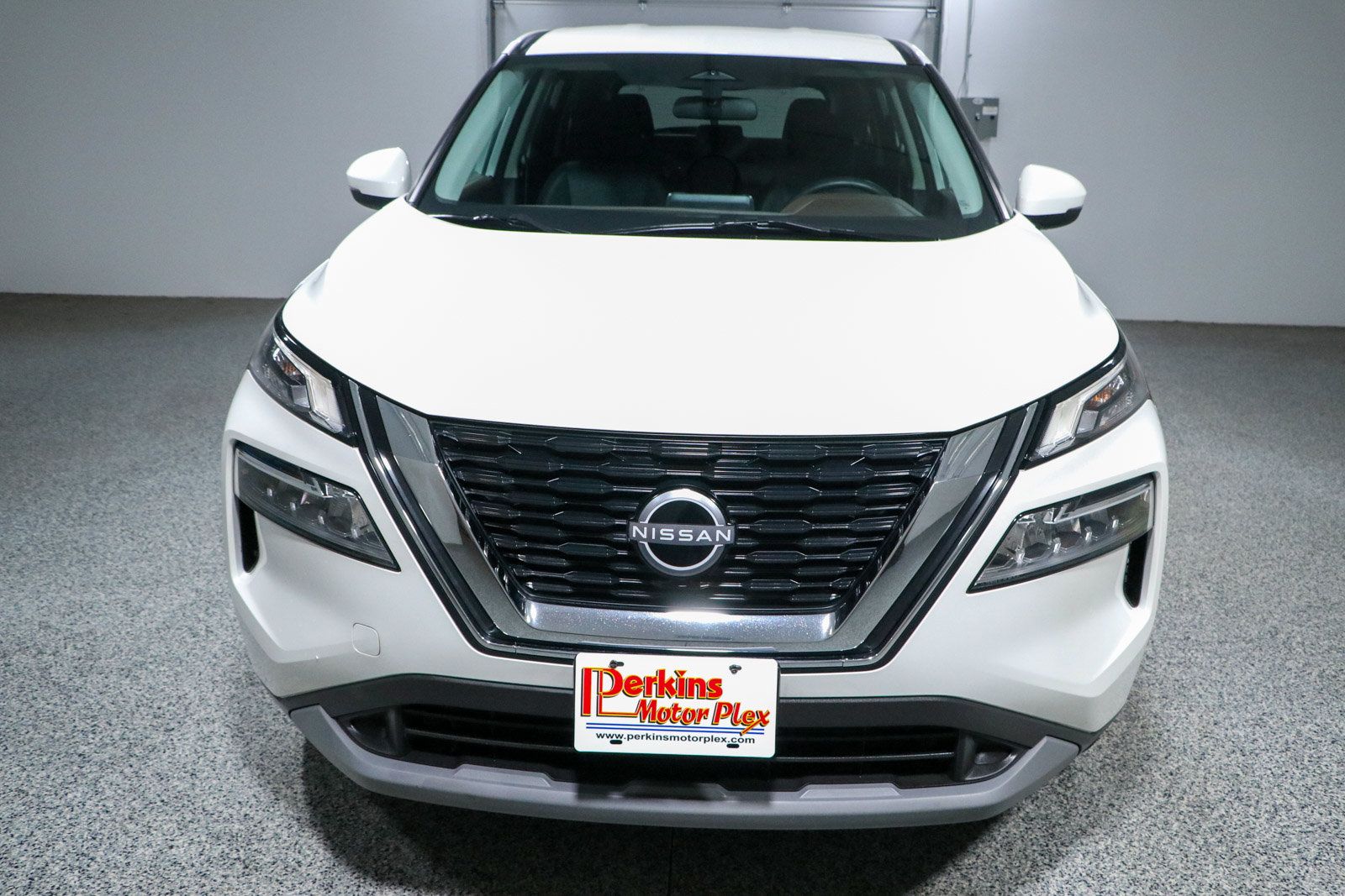 Used 2022 Nissan Rogue SV FWD image 4