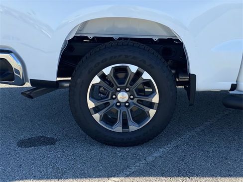 New 2026 Chevrolet Silverado 1500 LT image 37