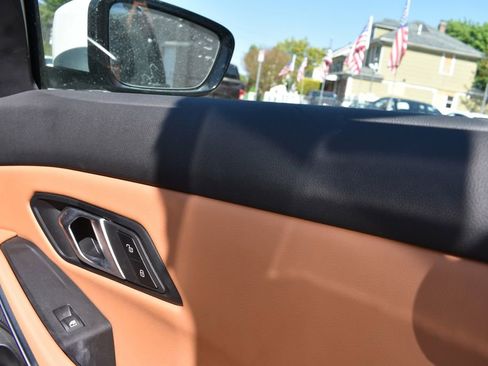 Used 2024 BMW 330i Sedan w/ Convenience Package RWD image 23