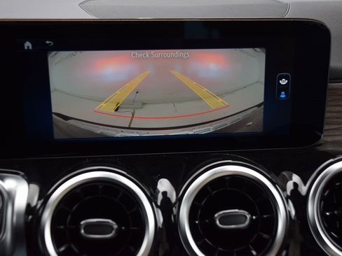 New 2025 Mercedes-Benz GLB 250 image 28