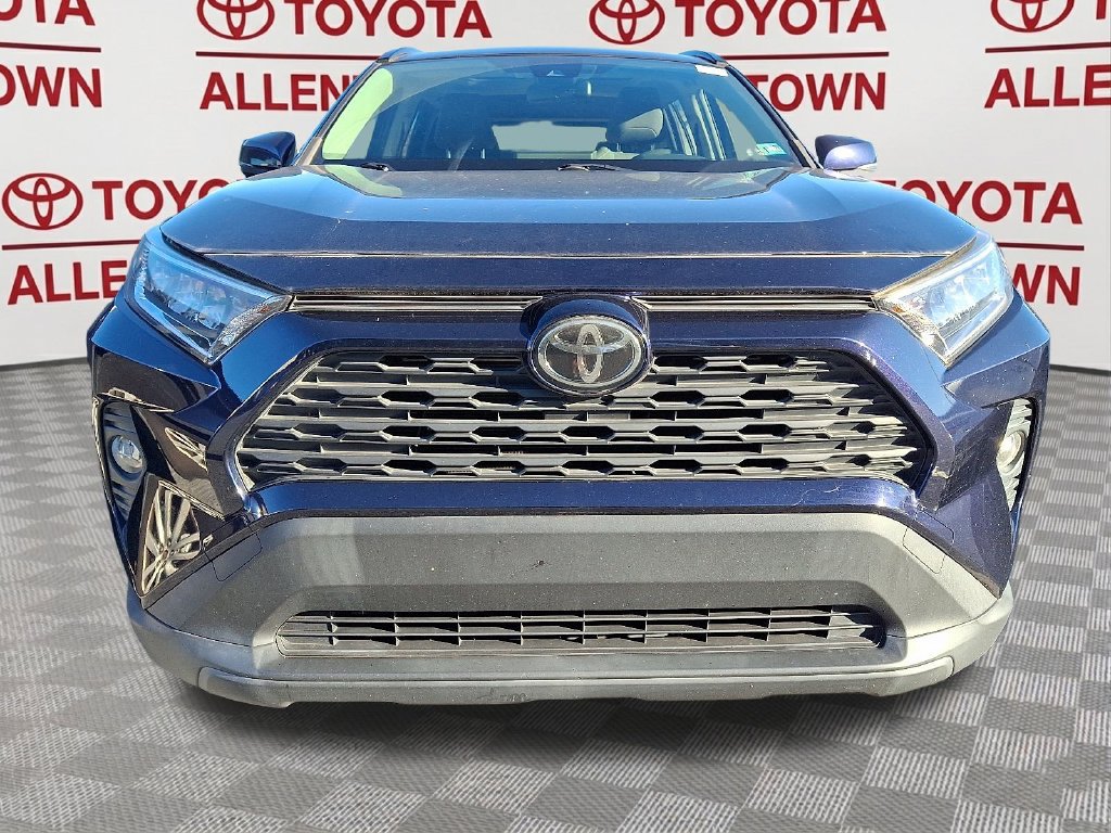 Used 2019 Toyota RAV4 XLE w/ All Weather Liner Package AWD/4WD image 2