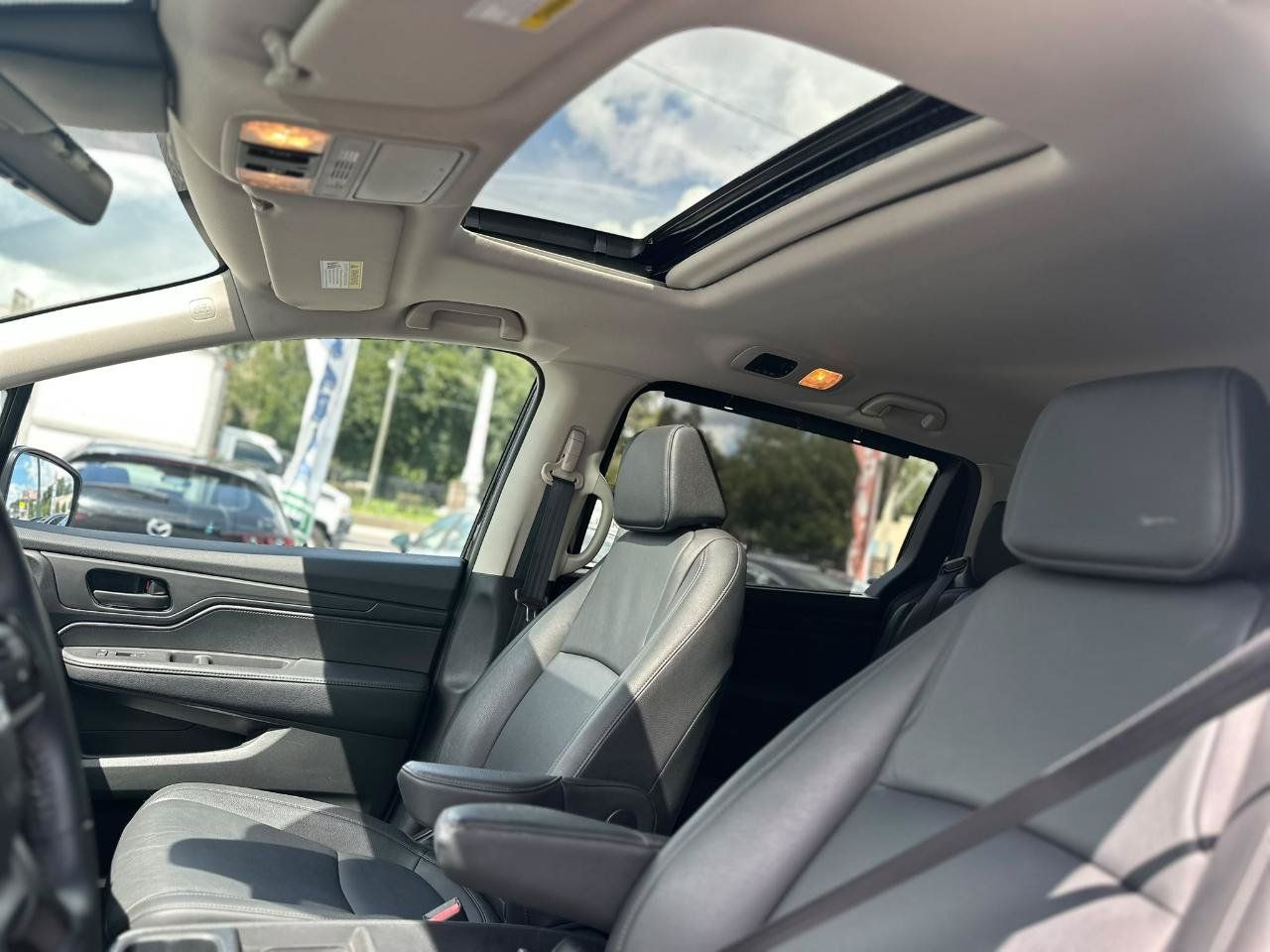 Used 2025 Honda Odyssey EX-L image 15