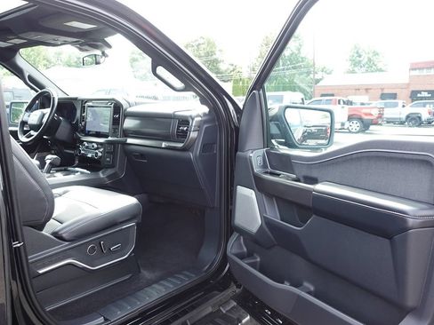 Used 2024 Ford F150 Lariat w/ Equipment Group 502A High AWD/4WD image 38