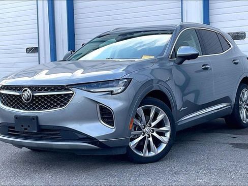 Used 2023 Buick Envision Avenir AWD/4WD image 2