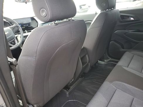 New 2026 Chevrolet Trax LS image 13