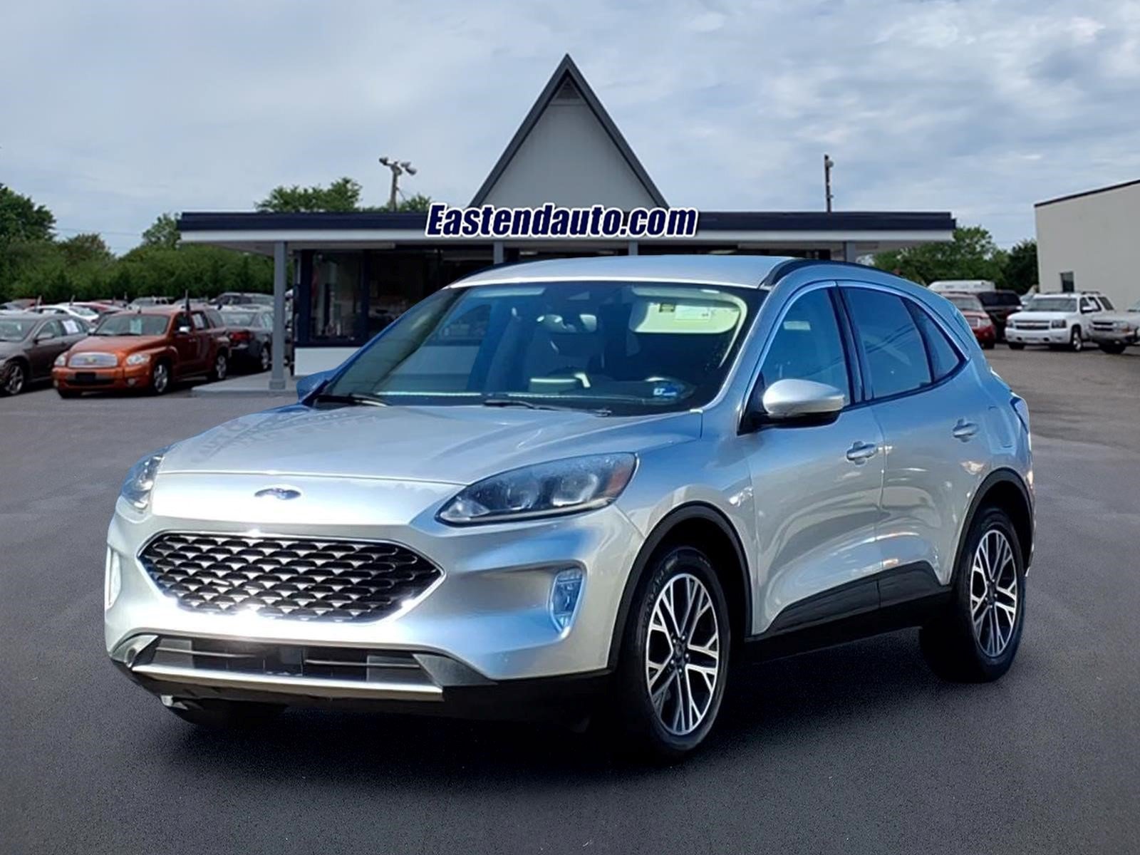 Used 2020 Ford Escape SEL FWD image 1