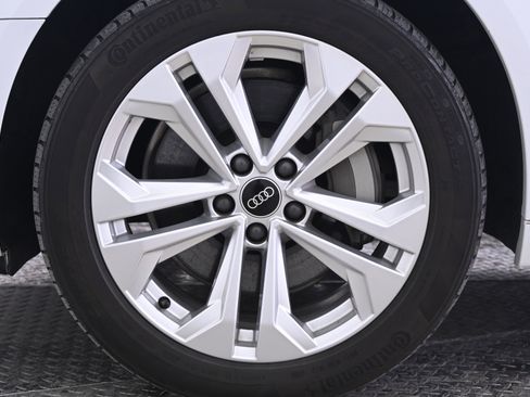 Used 2022 Audi A4 2.0T allroad Premium Plus w/ Premium Plus Package image 11