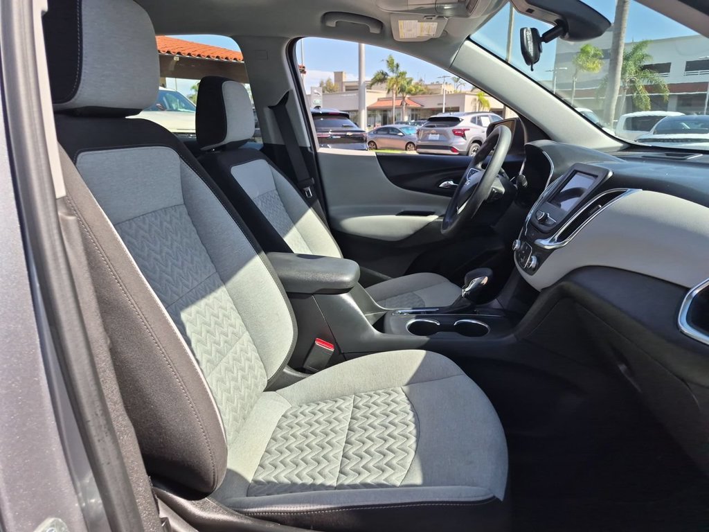 Used 2024 Chevrolet Equinox LS FWD image 28