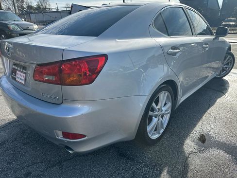 Used 2006 Lexus IS 250 image 2