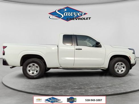 Used 2022 Nissan Frontier S RWD image 6