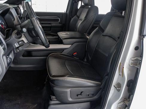Used 2024 RAM 2500 Laramie w/ Sport Appearance Package AWD/4WD image 30
