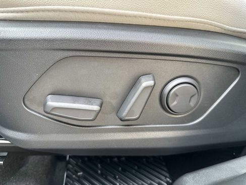 New 2026 Hyundai Tucson Limited image 10