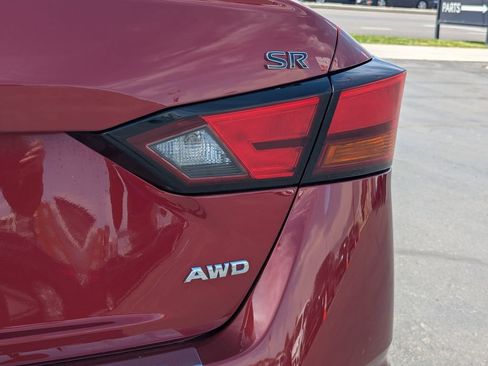 Used 2020 Nissan Altima 2.5 SR AWD/4WD image 5