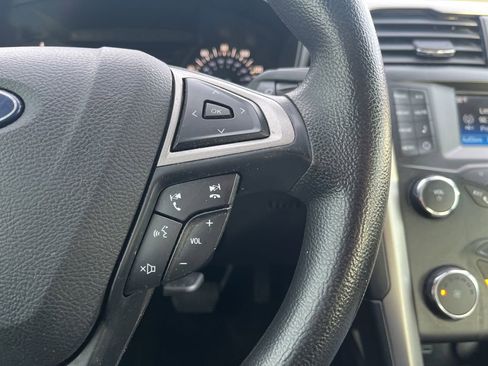 Used 2019 Ford Fusion S image 56