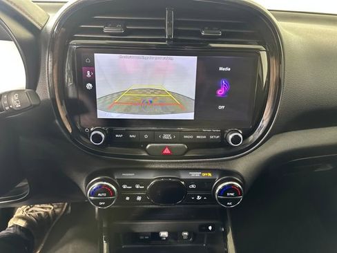 Used 2023 Kia Soul GT-Line w/ GT-Line Technology Package image 22