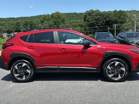 Certified 2024 Subaru Crosstrek 2.5i Limited w/ Crosstrek Mirror Package AWD/4WD image 5
